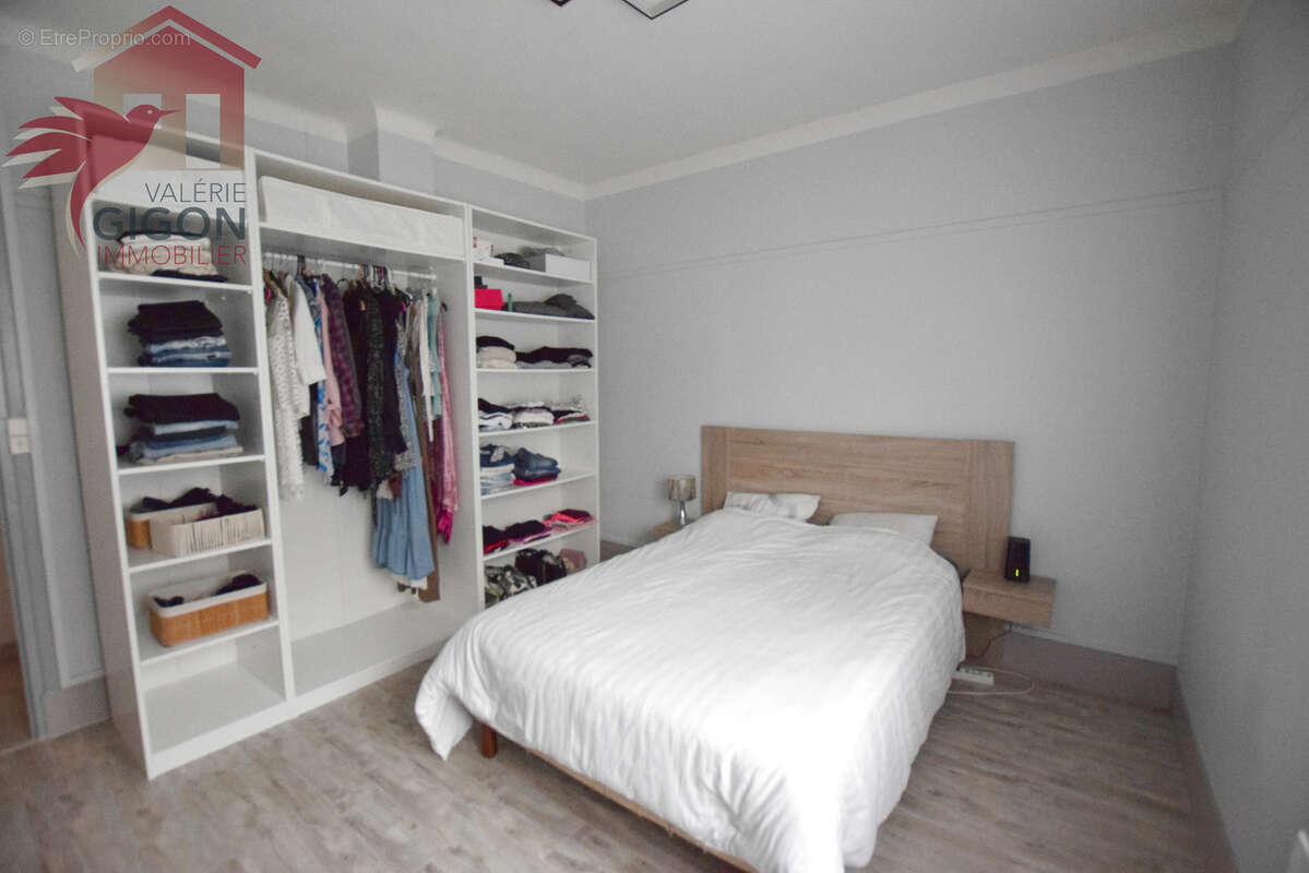 Appartement à GRAND-CHARMONT