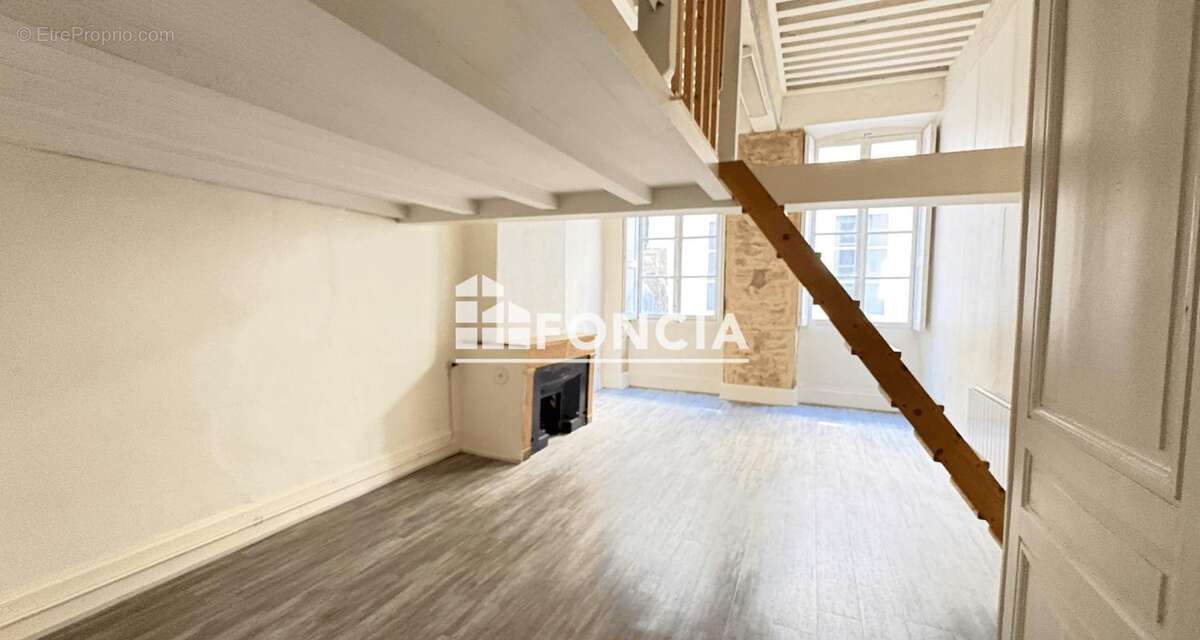 Appartement à LYON-1E
