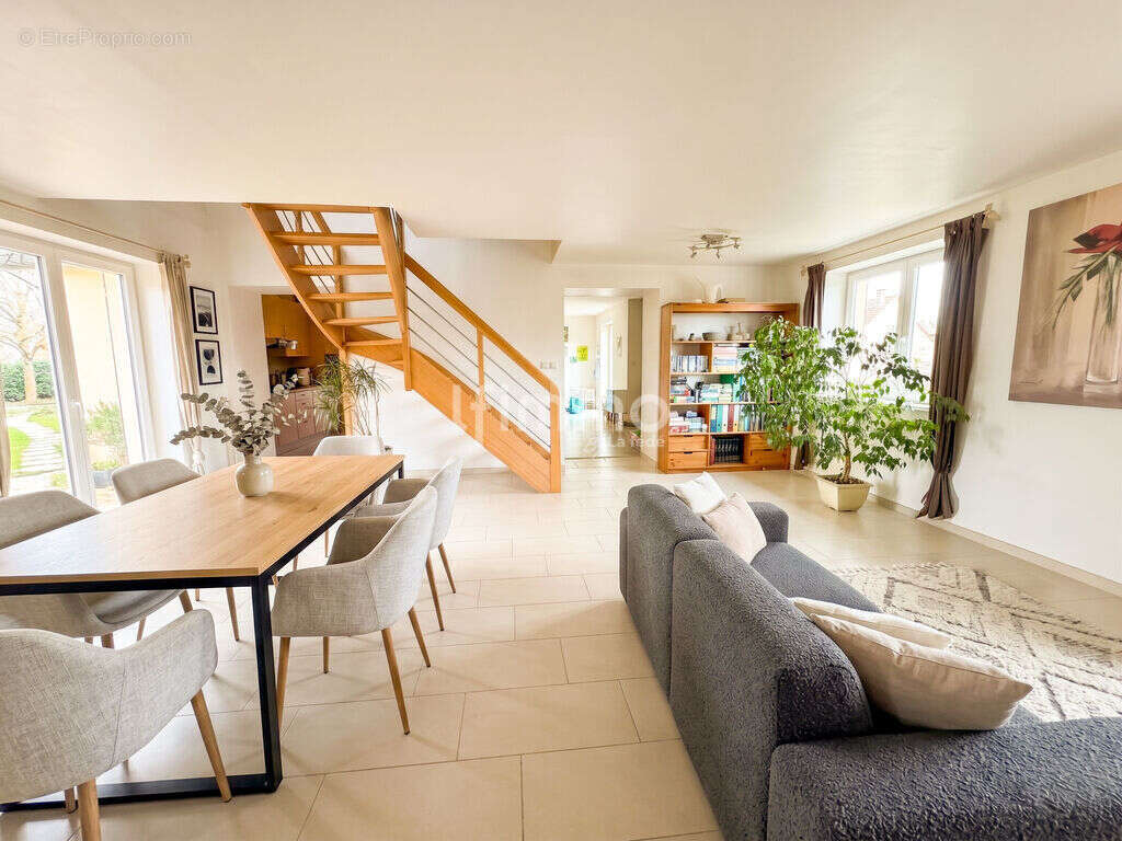 Belle Maison de 175m2 – Clé en Main – 6 Chambres - photo 2