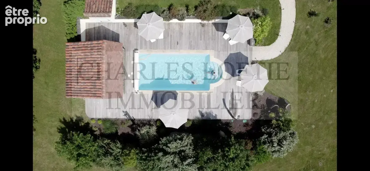 Magnifique ensemble comprenant une maison principale et hébergements touristiques sur un terrain de 1.5 ha - photo 58