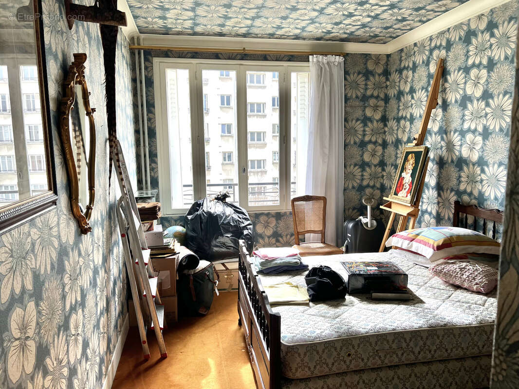 Appartement à CHARENTON-LE-PONT