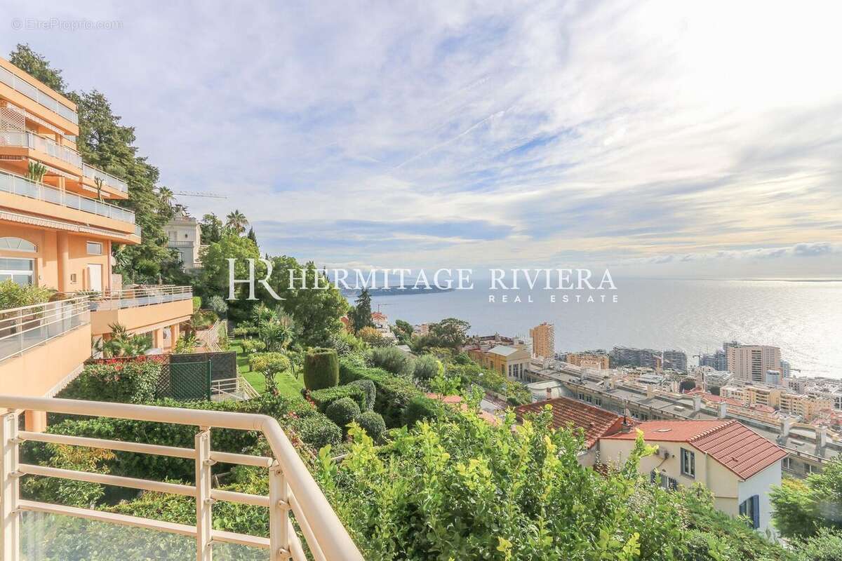 Appartement à BEAUSOLEIL
