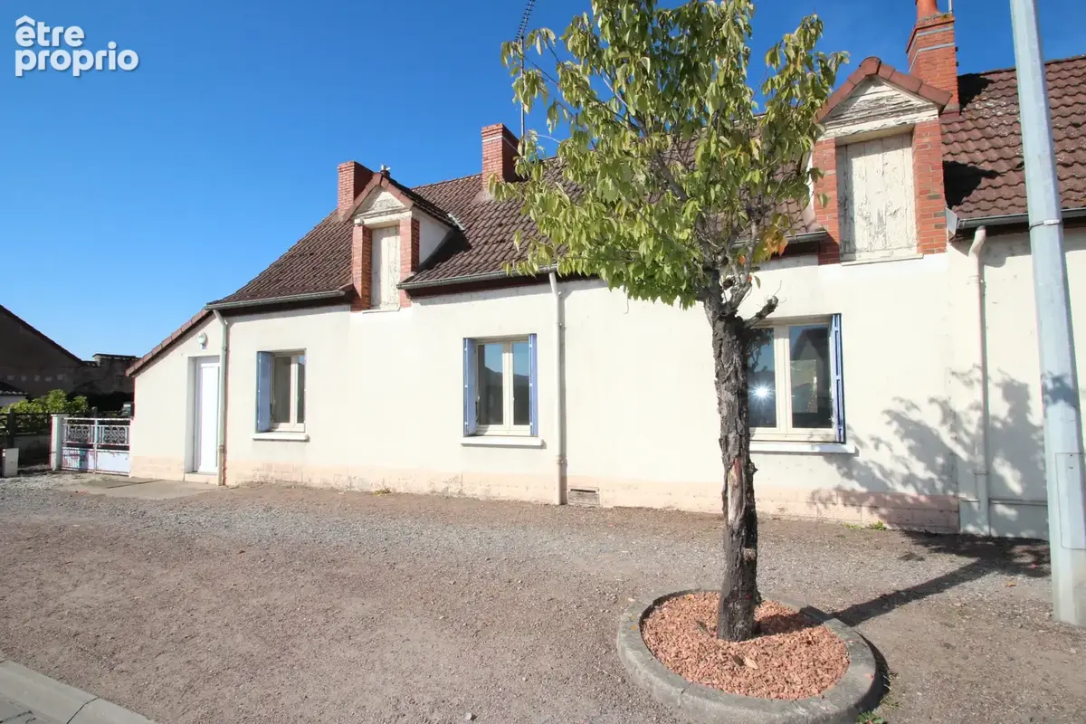 Maison 3 pièces 61 m² à vendre à Decize (58300) - photo 2