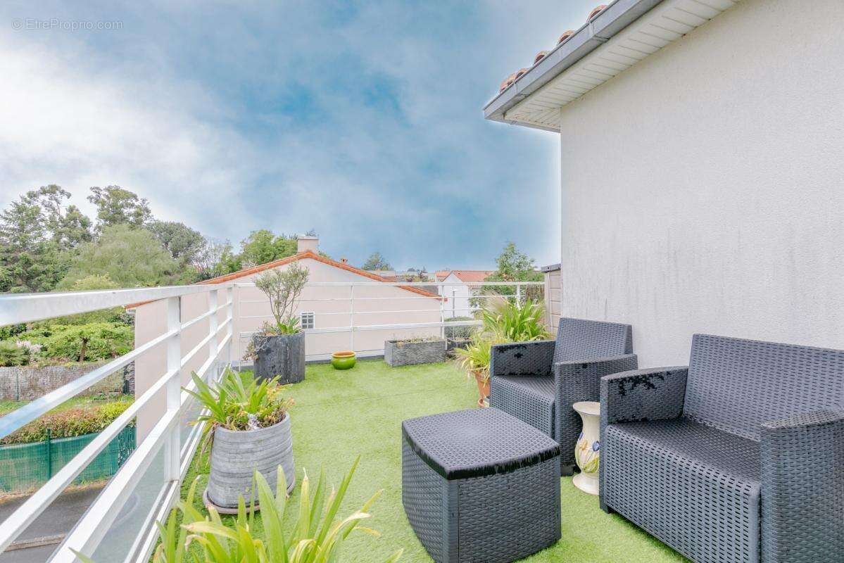 Appartement à REZE