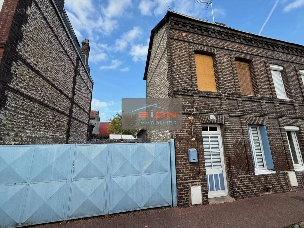 Maison à LE PETIT-QUEVILLY