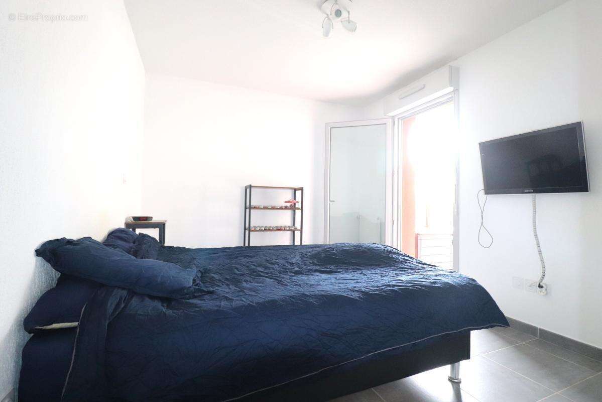 Appartement à CONTES