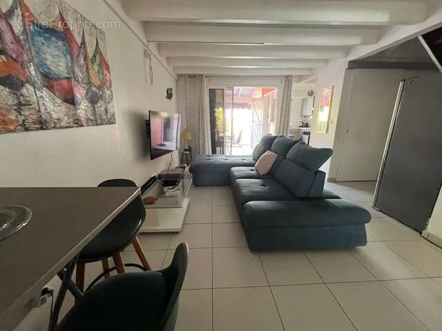 Maison à LES TROIS-ILETS