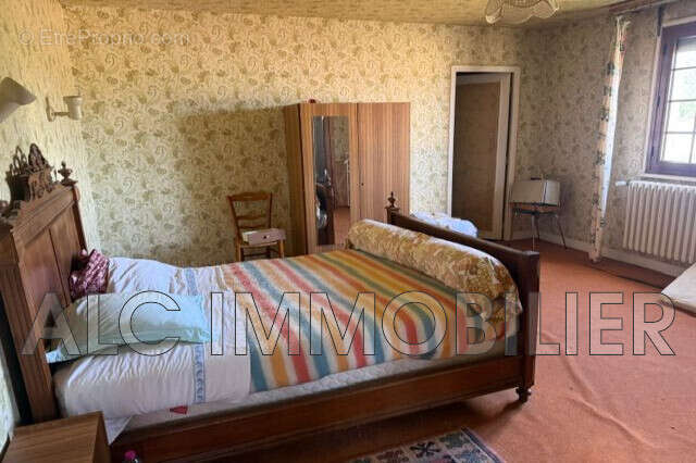 Maison 159 m² à Coulonges-Sur-Sarthe  - photo 8