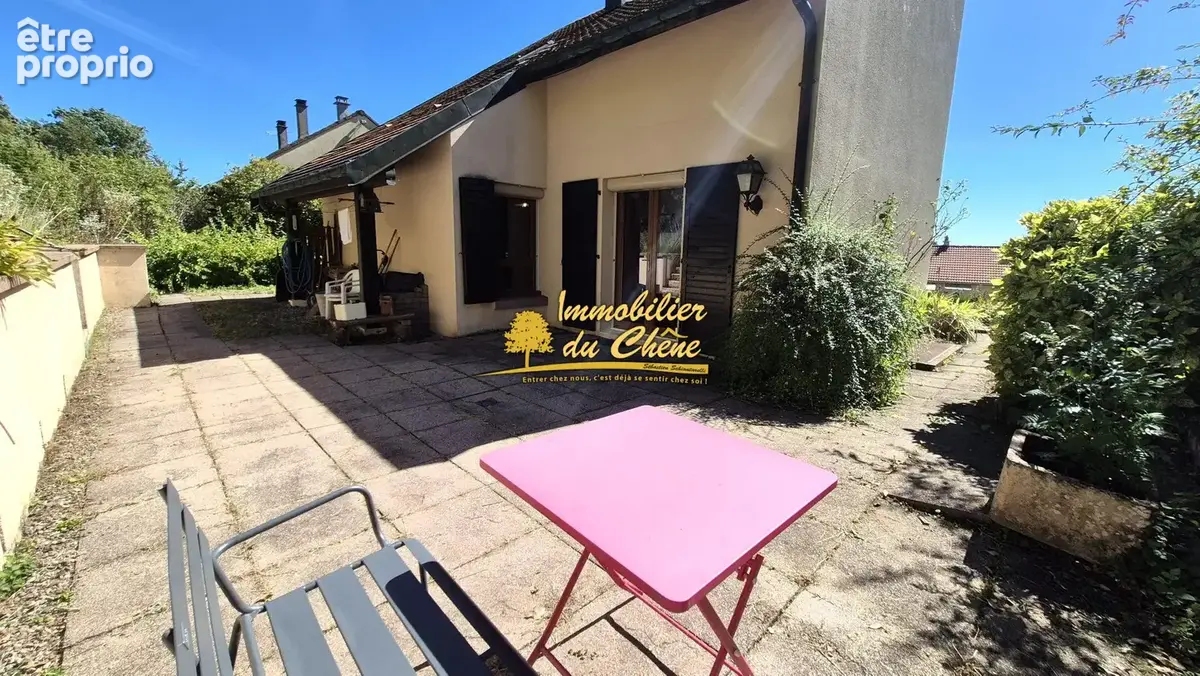 Maison 10 pièces 217 m² à vendre à Luxeuil-Les-Bains (70300) - photo 3