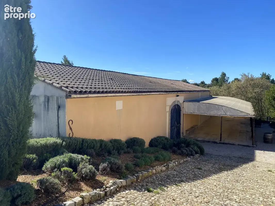 Sud luberon   domaine viticole de 39 ha avec bastide de caractère - photo 15