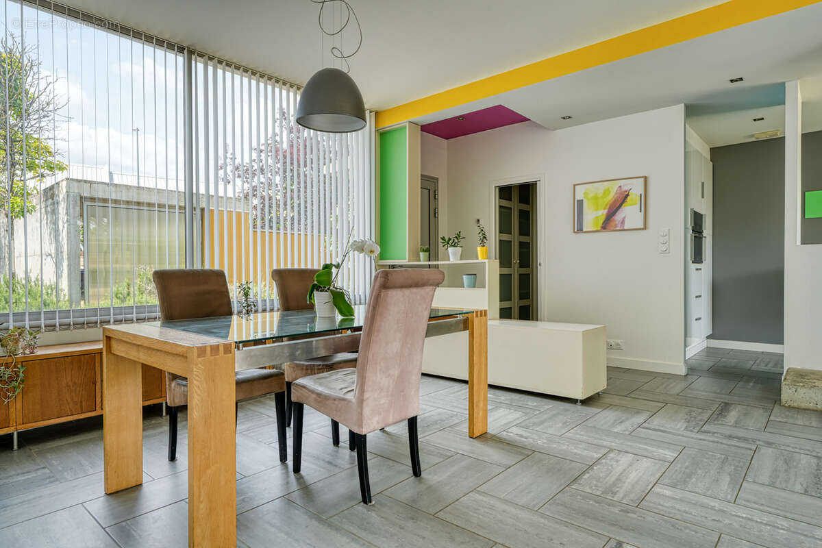 Maison à SAINT-OUEN-L&#039;AUMONE