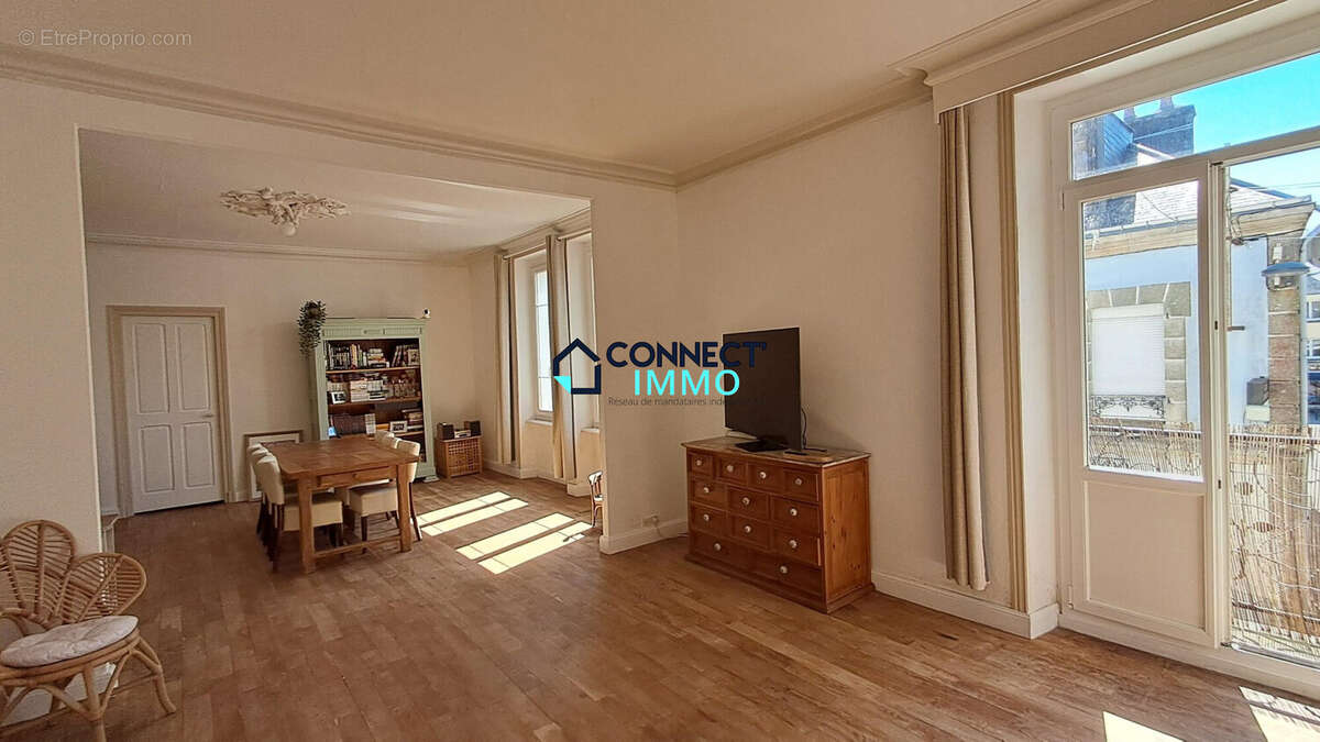 Maison 220 m² à Gourin  - photo 2