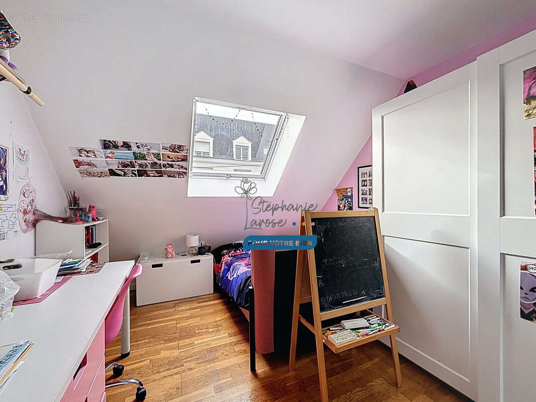 Maison 140 m² à Pontault-Combault  - photo 9