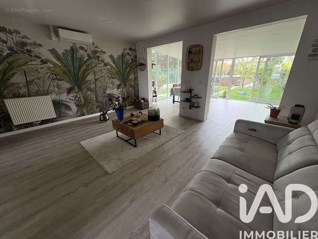 Maison 98 m² à Argenteuil  - photo 3