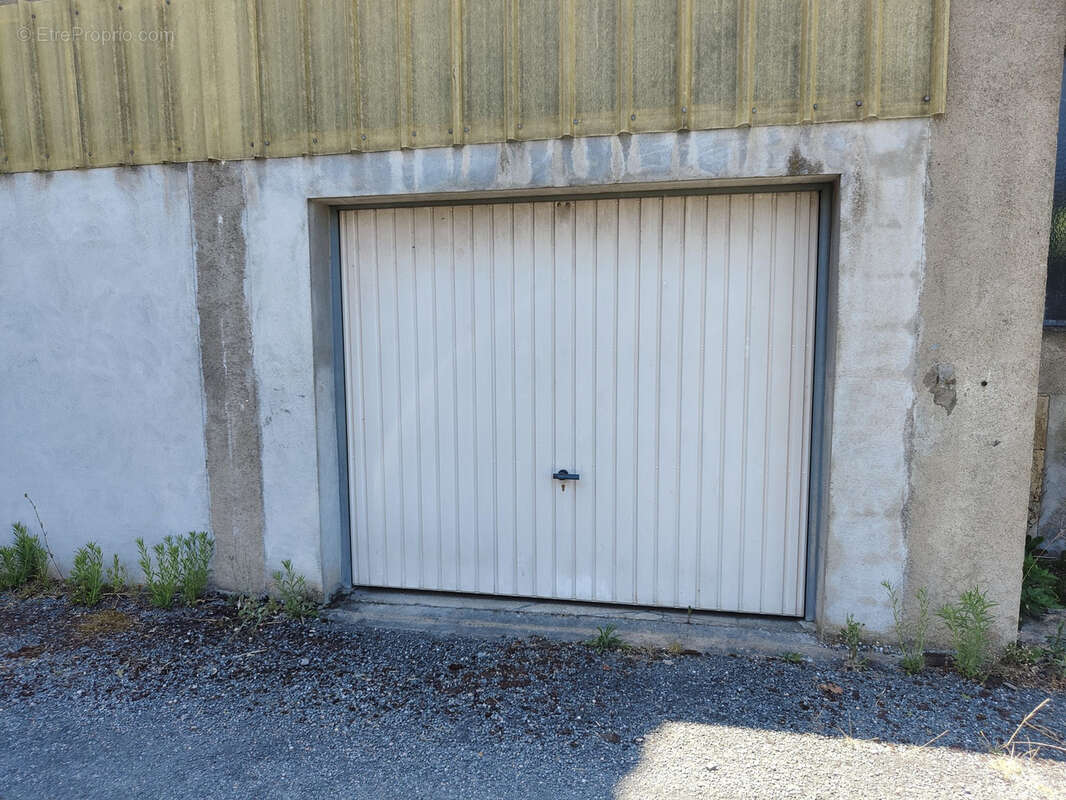 Maison à LA CHATRE