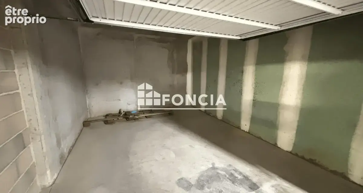 Garage au sous sol d'une résidence sécurisée - photo 6