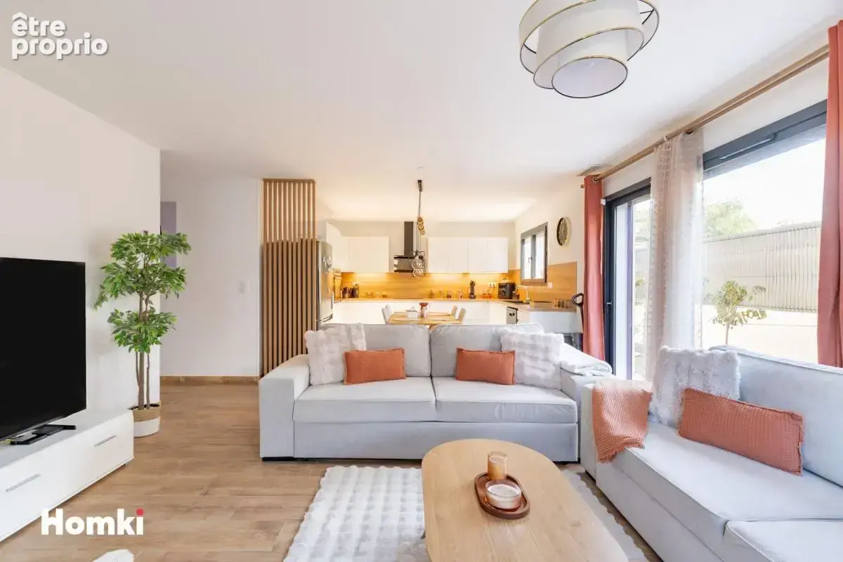 Maison/Villa T4 de 93 m² à Narbonne 11100 - photo 3