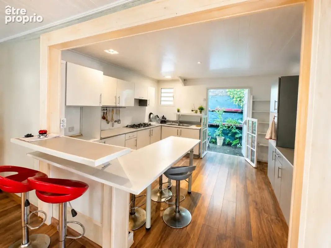 Maison 5 pièces 110 m² à vendre à Saint-Denis (97417) - photo 7