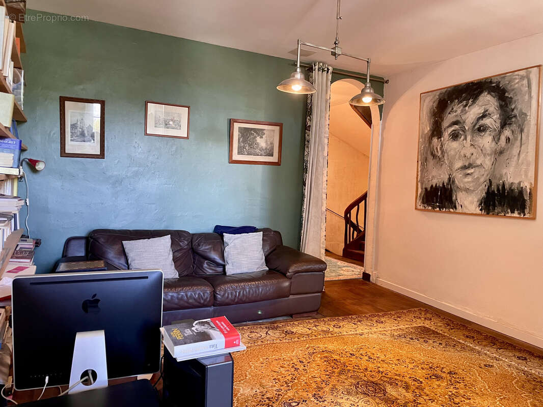 Maison à CHATEAUNEUF-SUR-CHARENTE