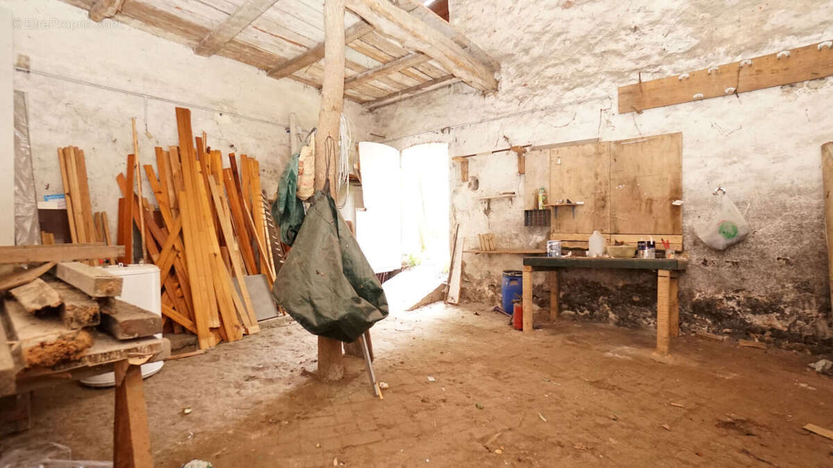 Maison à MEZIERES-SUR-SEINE