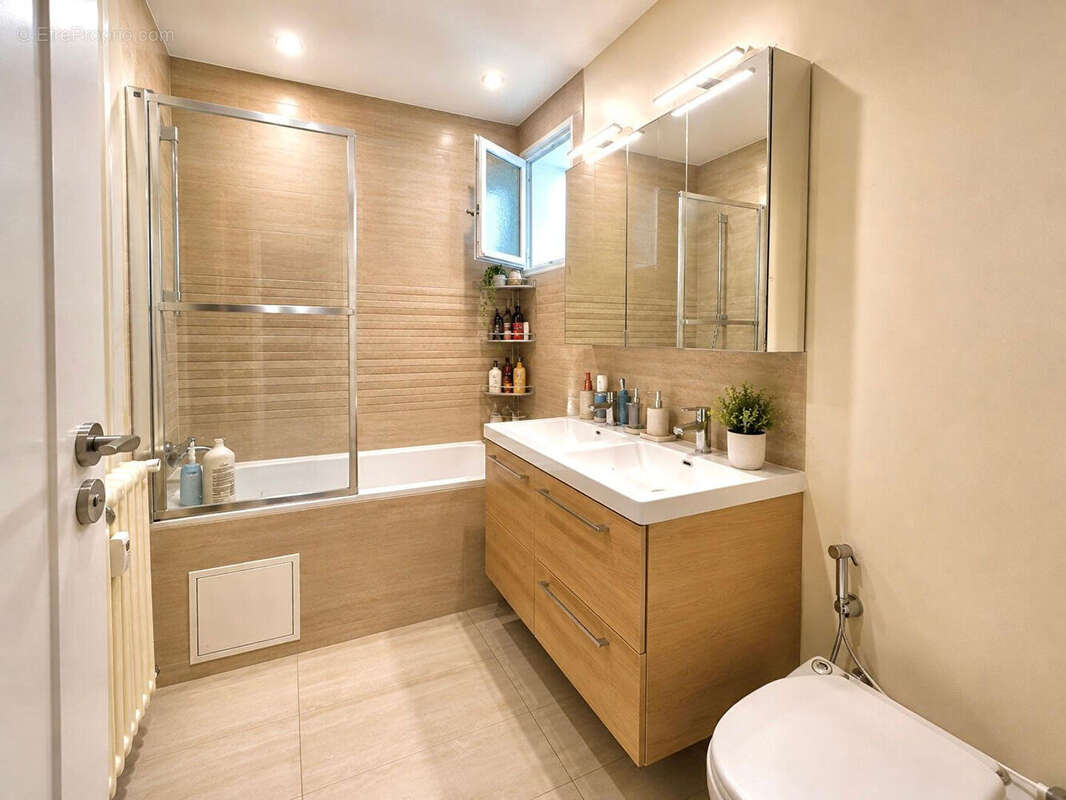 Appartement à MAISONS-LAFFITTE
