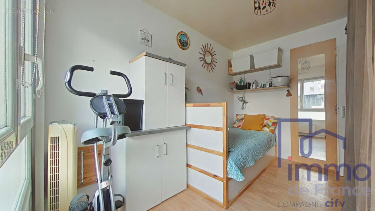 Appartement à SAINT-ETIENNE