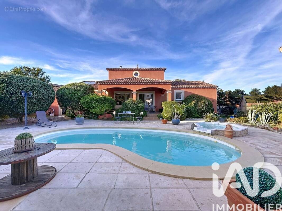 Photo 1 - Maison à PAULHAN