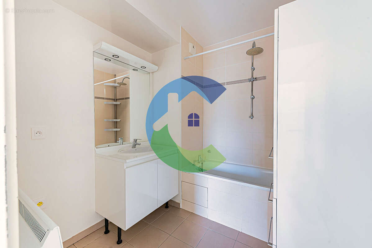 Appartement à EPINAY-SUR-ORGE