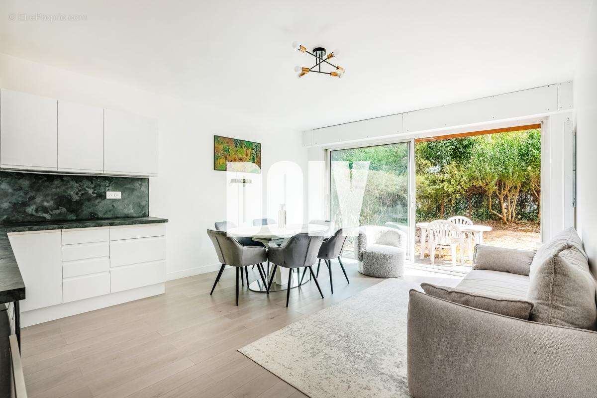 Doly - appartement - 3 pièces - rez-de-jardin de 60m2 - neuilly-sur-seine - photo 3