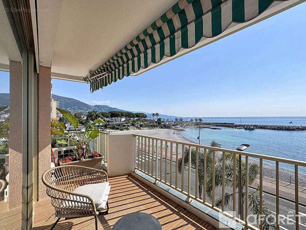 Appartement à ROQUEBRUNE-CAP-MARTIN