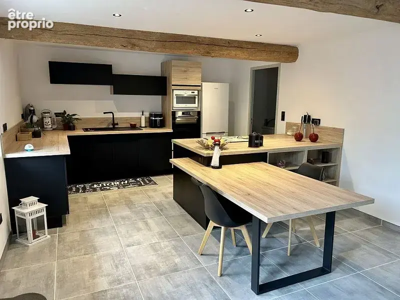 Maison 164 m² à Montrond-Les-Bains  - photo 4