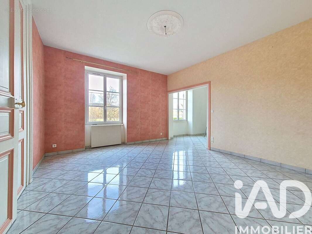 Photo 2 - Appartement à COUBON