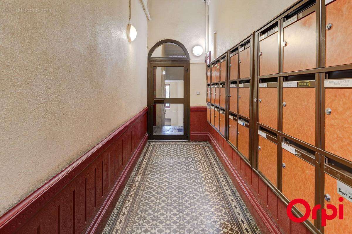 Appartement à CALUIRE-ET-CUIRE