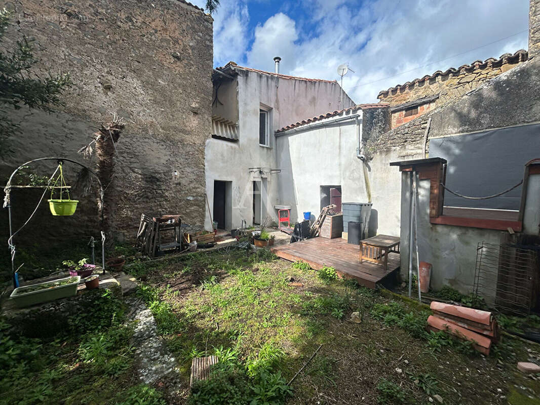 Maison à VILLEGAILHENC