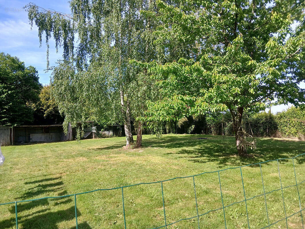 Maison à SAINT-GERMAIN-DU-BOIS