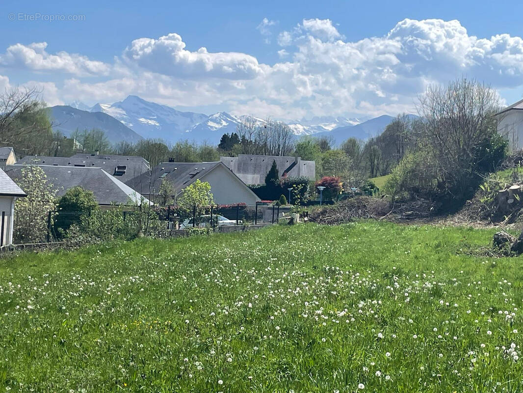 Terrain à POUEYFERRE