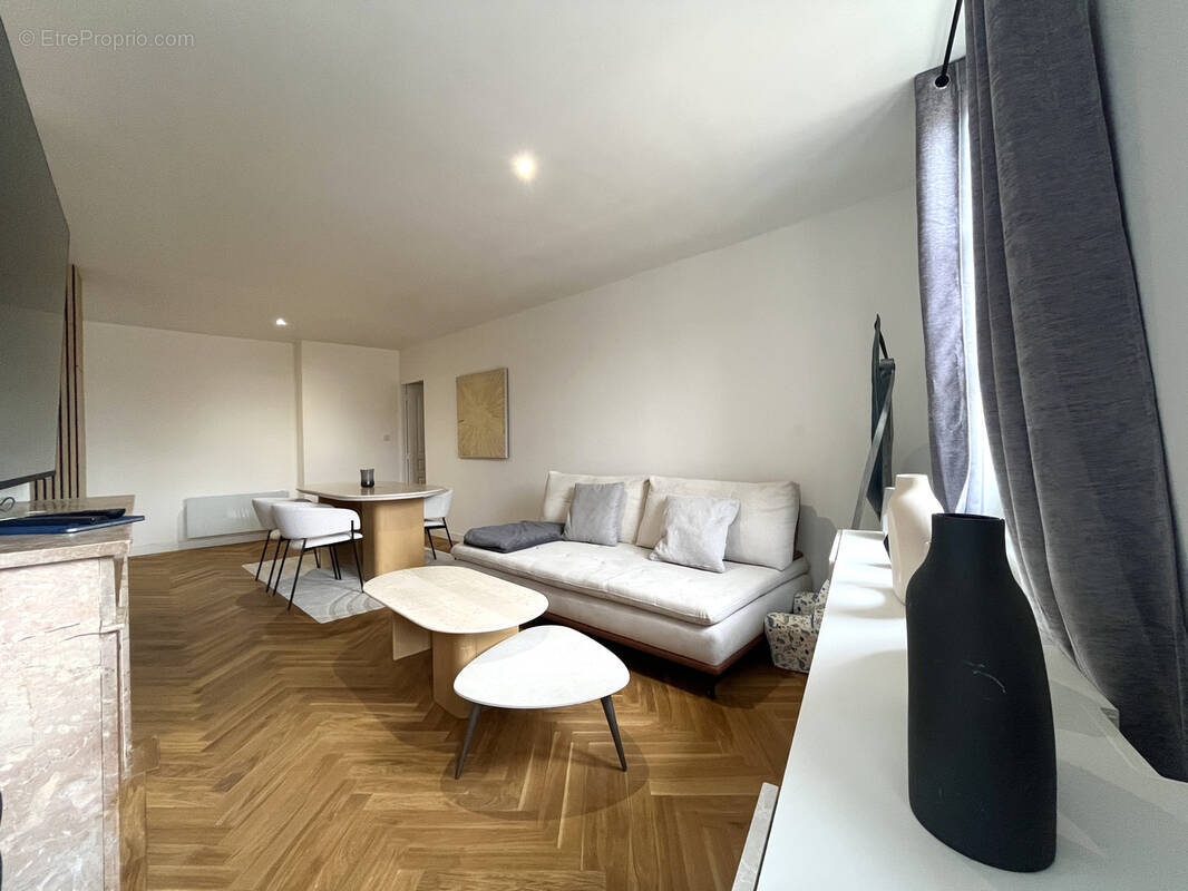 Appartement à BEAUCAIRE