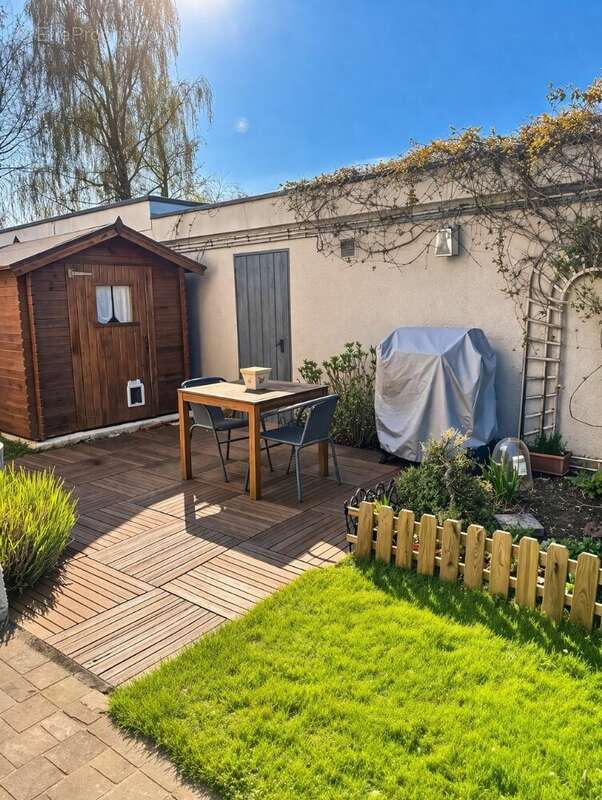 Maison à JOUY-EN-JOSAS