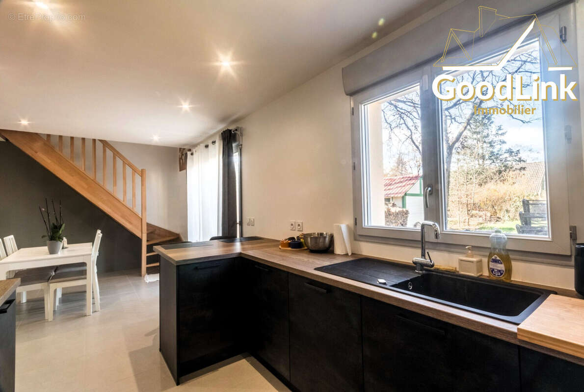 Maison 95 m² à Maisse  - photo 9