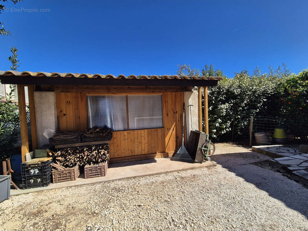 Maison à SOLLIES-PONT