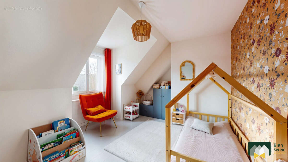 Chambre 3 - Maison à LEVES