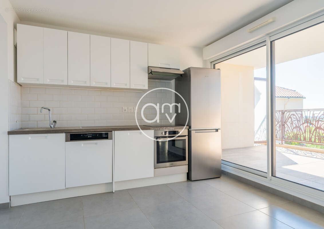 Appartement à HYERES