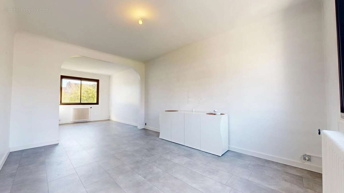 Maison à LIVRY-GARGAN