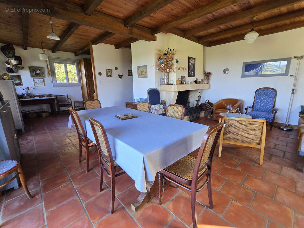 Maison à VILLAMBLARD