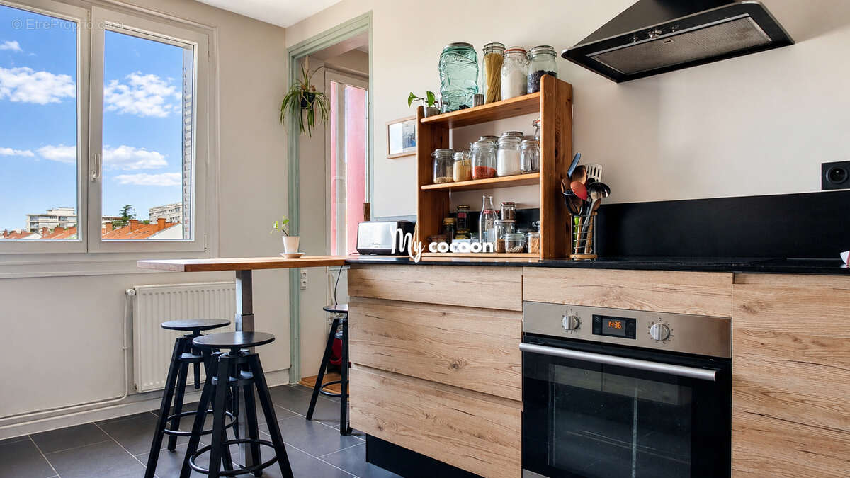 Appartement à VILLEURBANNE