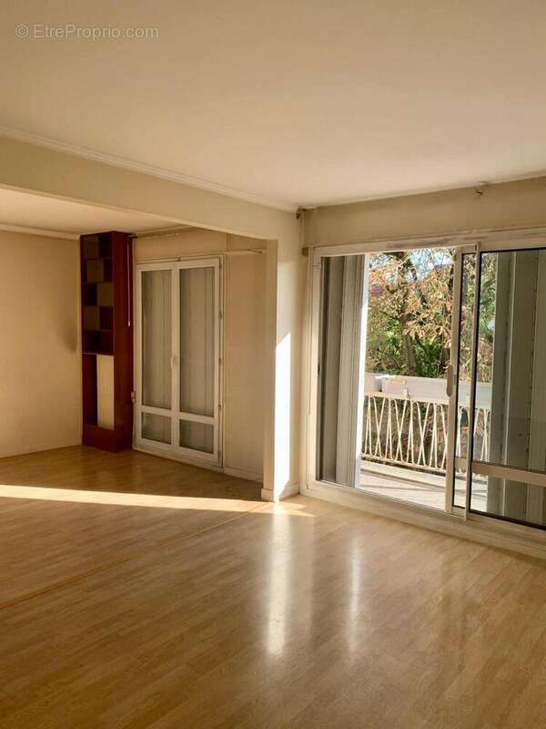 Appartement à VITRY-SUR-SEINE
