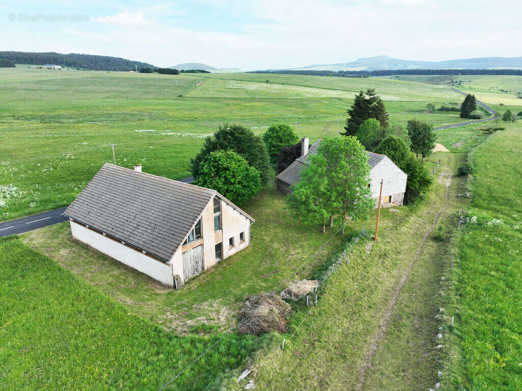Ferme rénovée avec atelier d'artisan secteur St front - photo 26