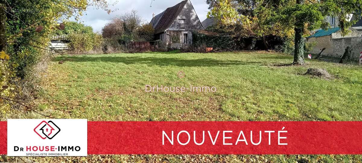 Terrain à NEUILLE-PONT-PIERRE