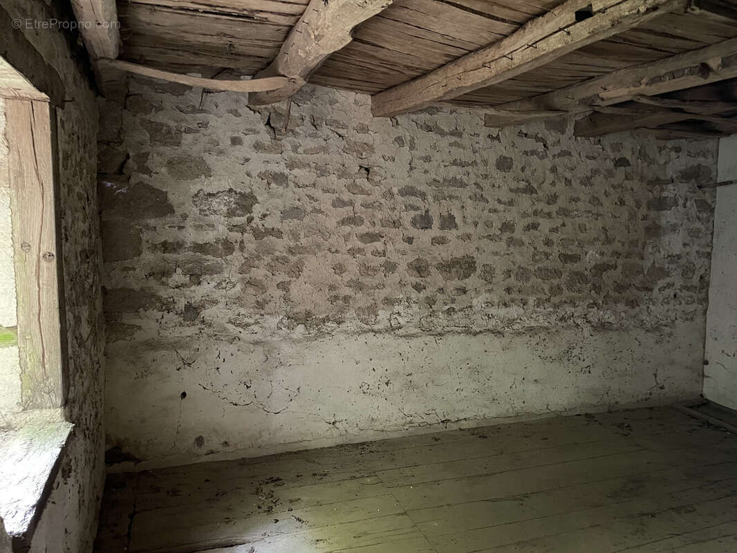 Maison à SAINT-GOUSSAUD