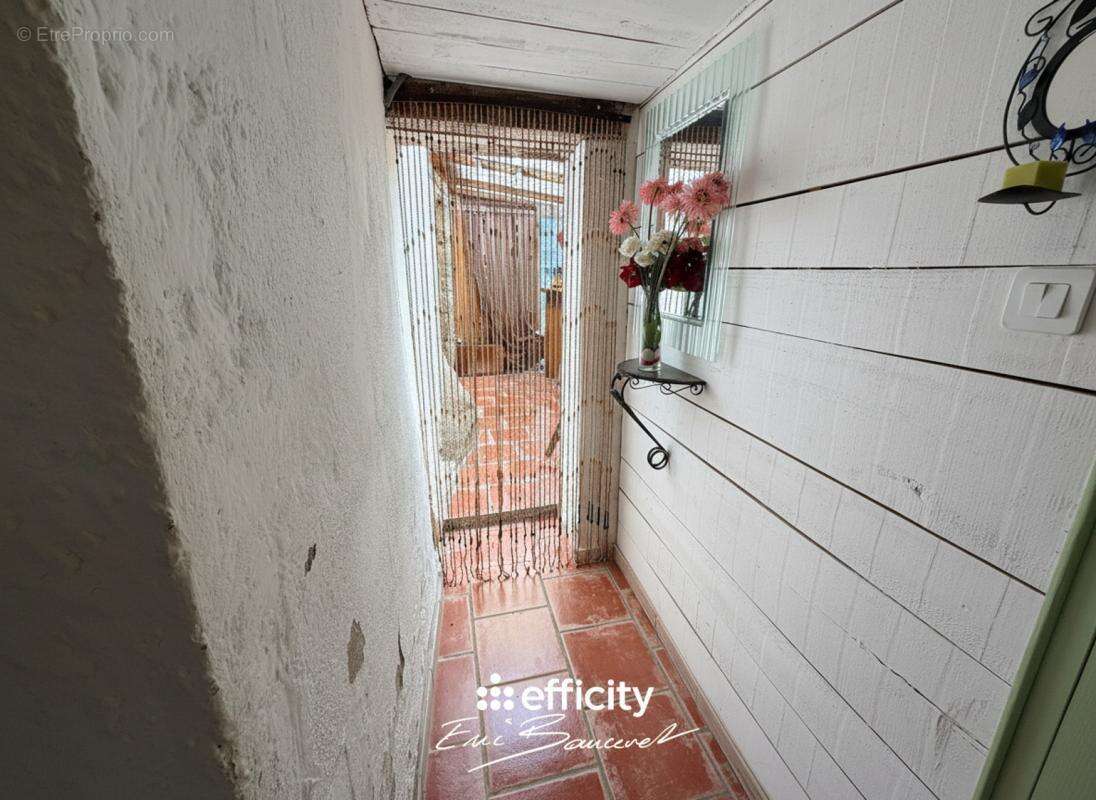 Maison 85 m² à Coutieres  - photo 17